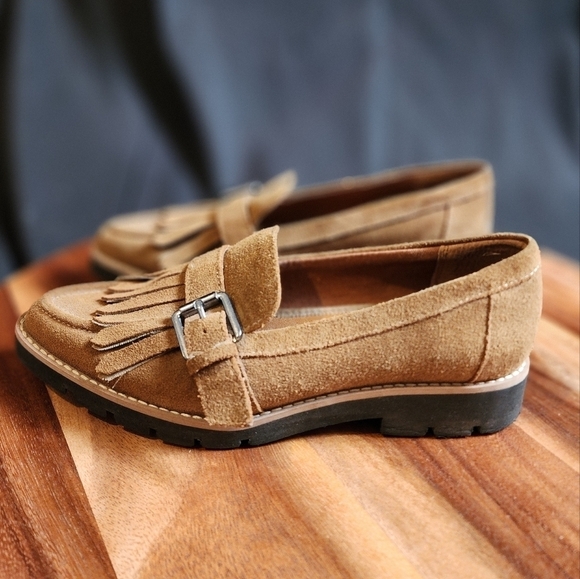 Frank Sarto Shoes - Frank Sarto Darius Brown Suede Leather Brown Fringe Loafer Women's Size 6.